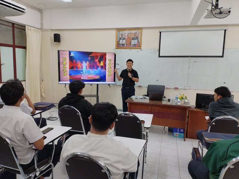 我院张心亮博士被公派泰国职业院校教授中文